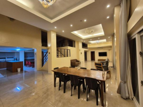 Lydia's Residences